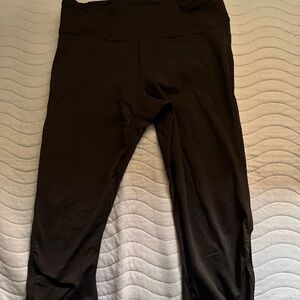 Lululemon capri preloved